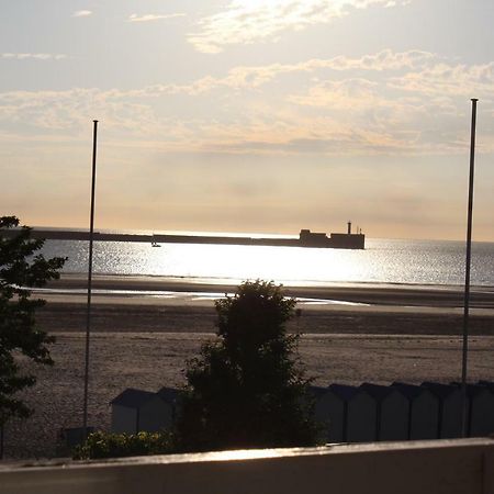 Le Bain De Mer Boulogne-sur-Mer Exterior foto
